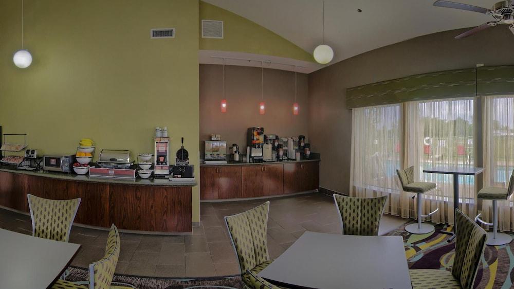 מלון Super 8 By Wyndham Alexandria La מראה חיצוני תמונה