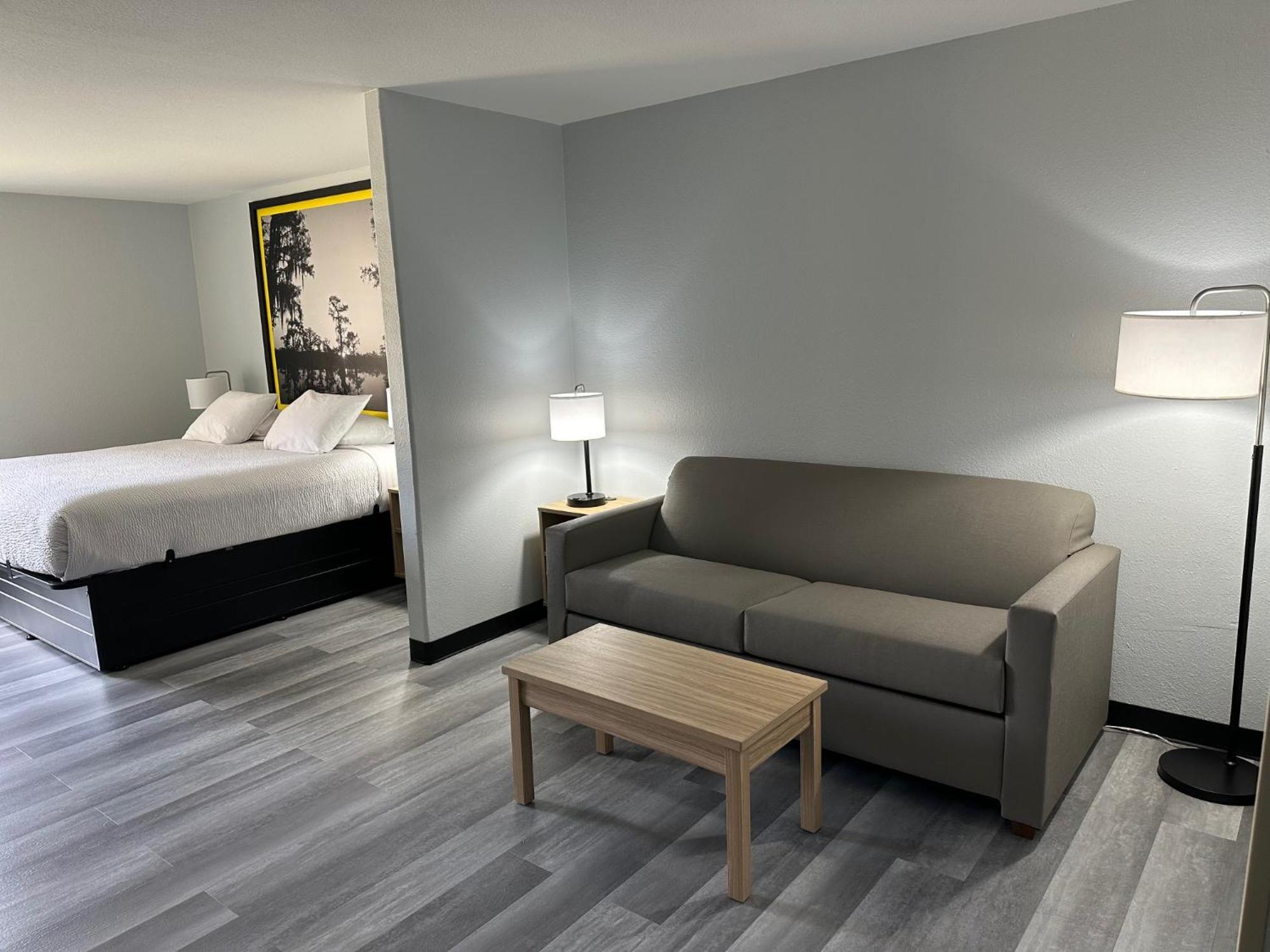 מלון Super 8 By Wyndham Alexandria La מראה חיצוני תמונה